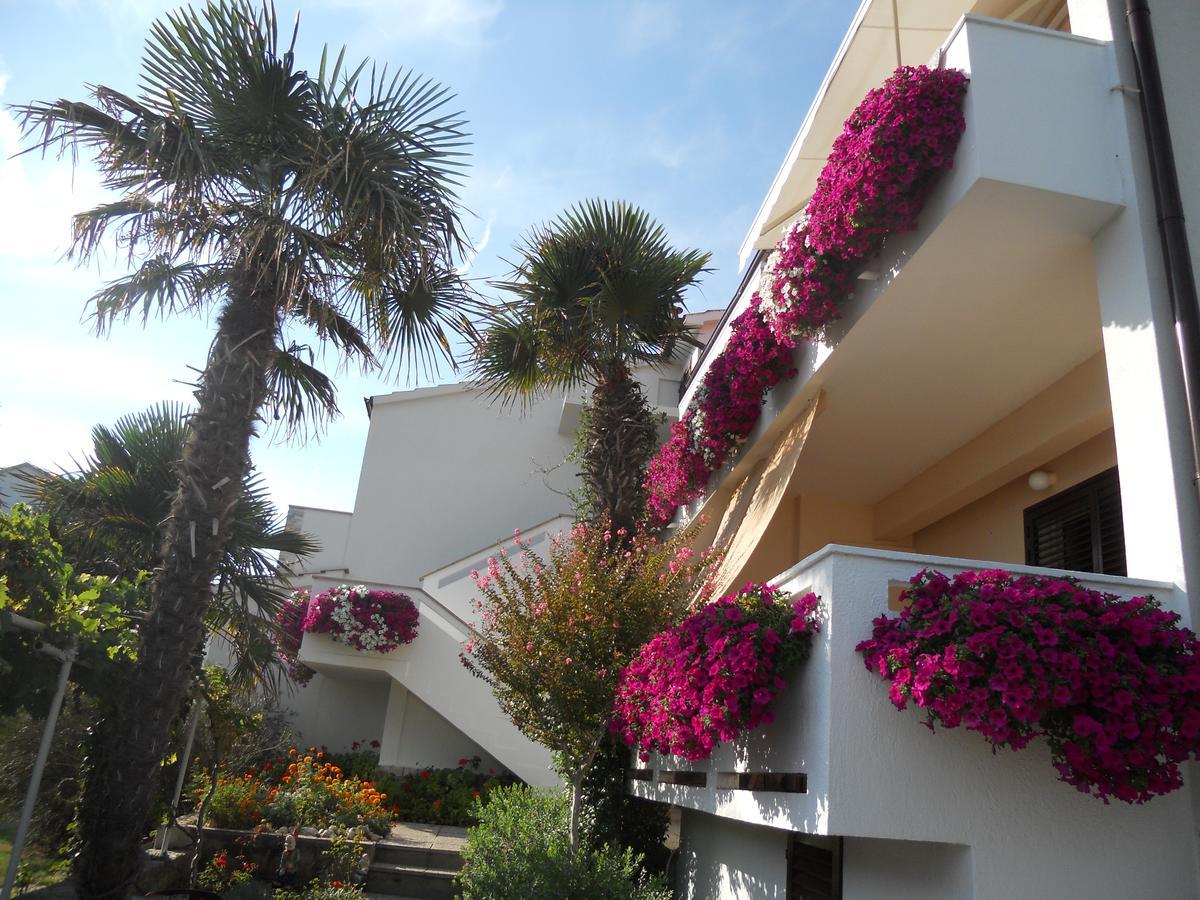 Apartments Mihalic I 巴斯卡 外观 照片